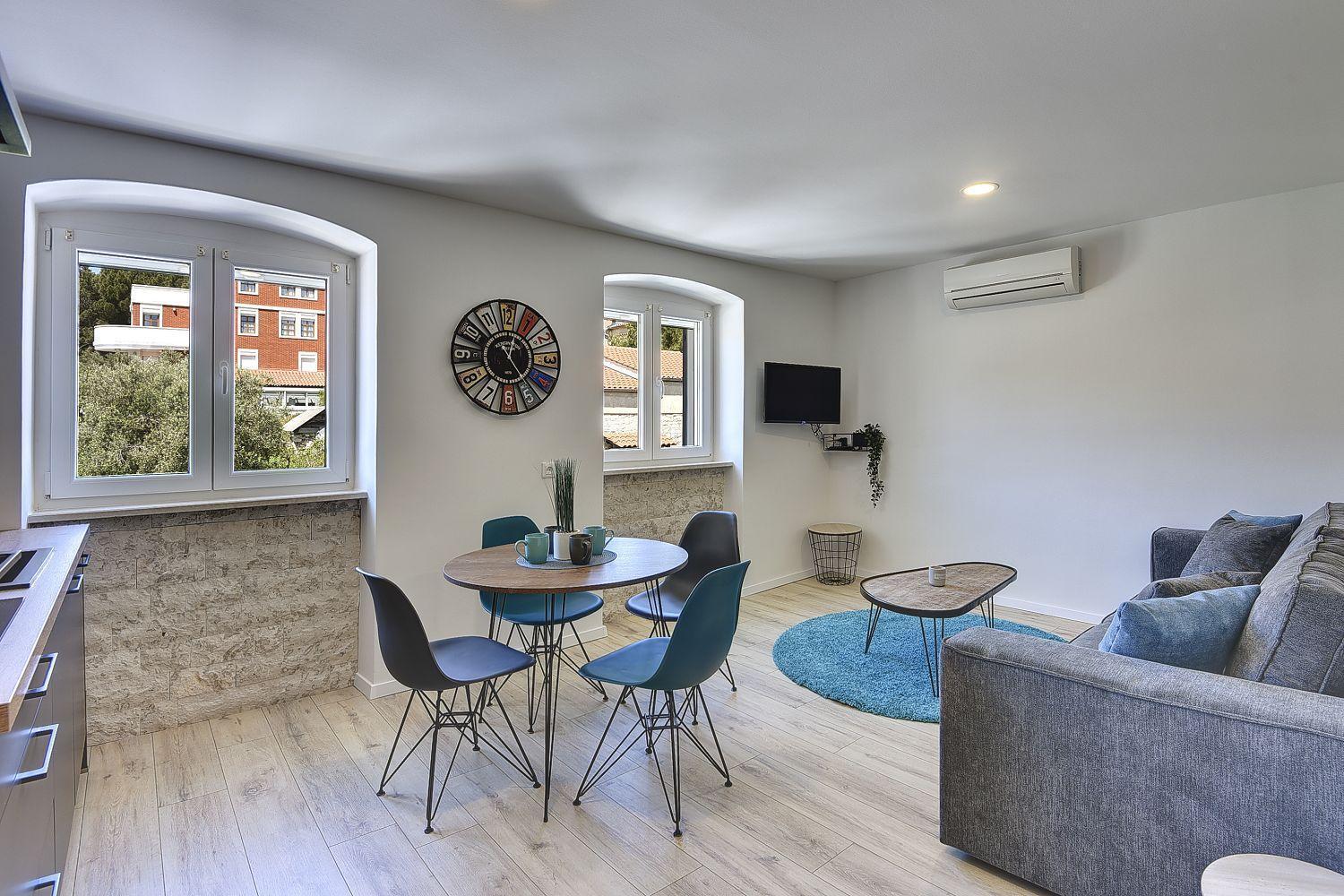 Nur 200 Meter Zum Mit Salzwasserpool, Fahrraeder, Sonnenterrasse Apartmán Pula